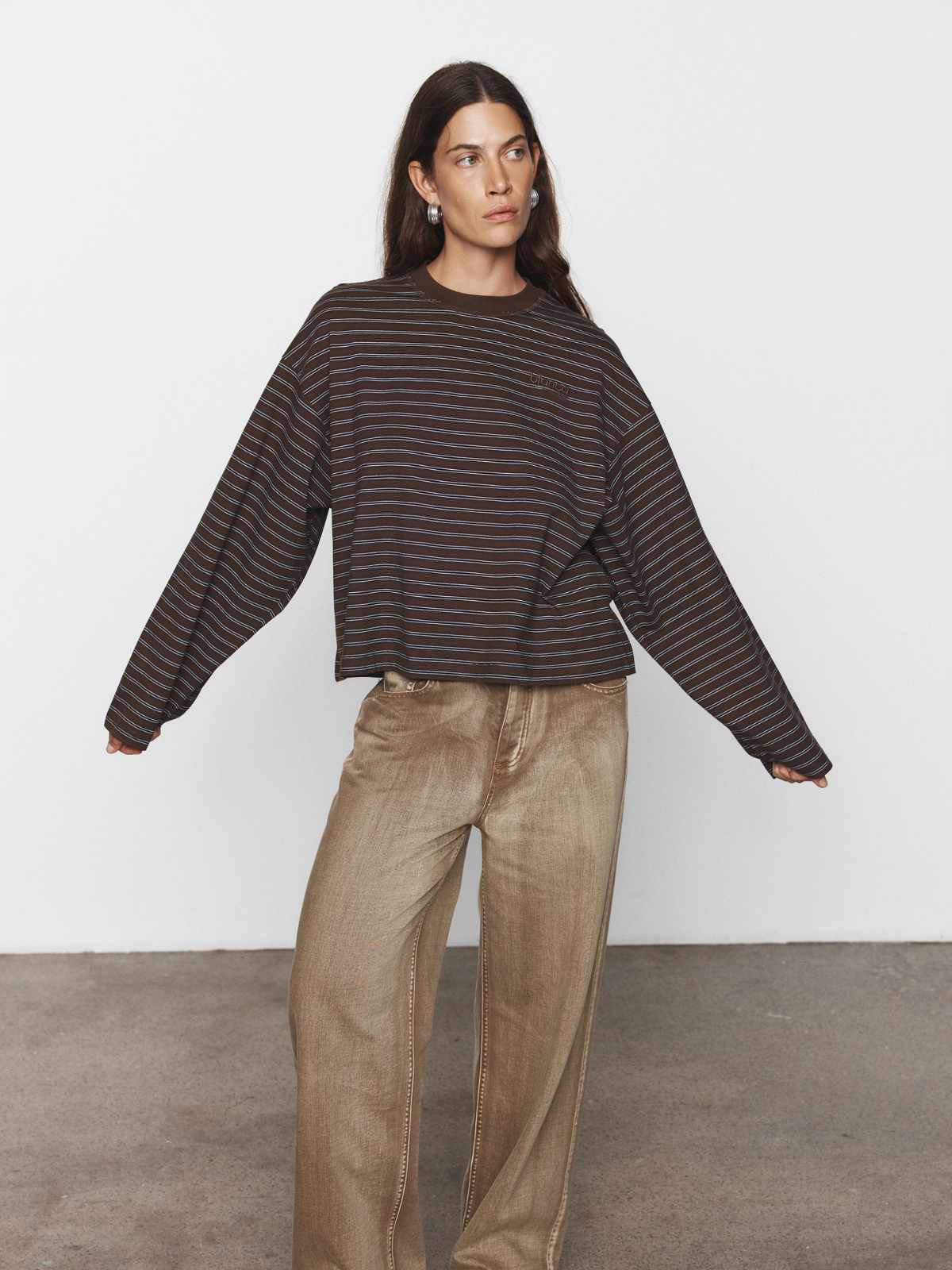 Hana Tee - Brown - Image 3