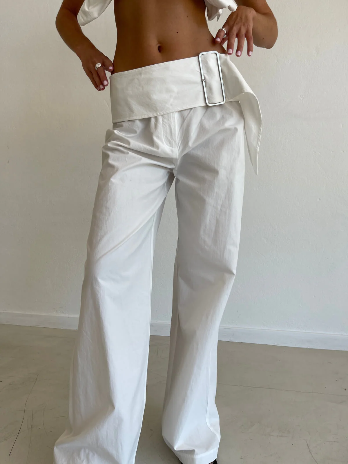 Bea Belted Pant - White - Image 2
