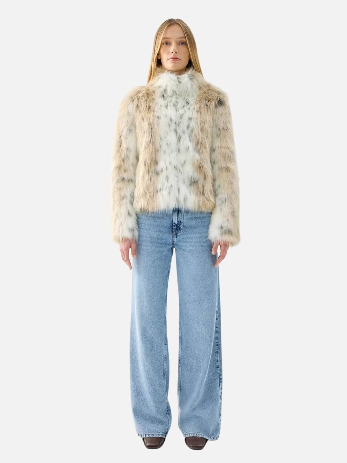 Wild Dream Jacket - Snow Leopard