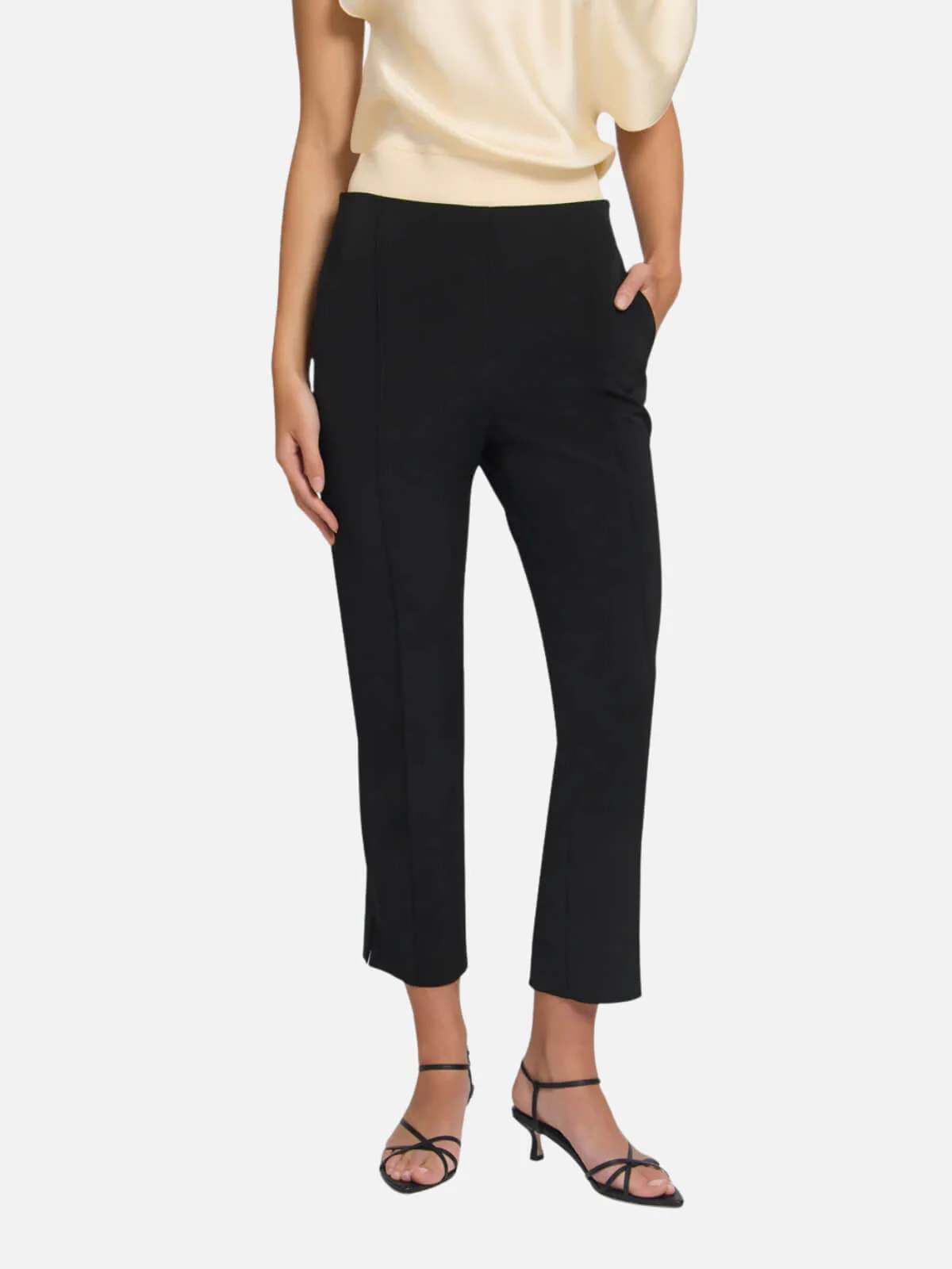 Lucida Capri - Black - Image 4